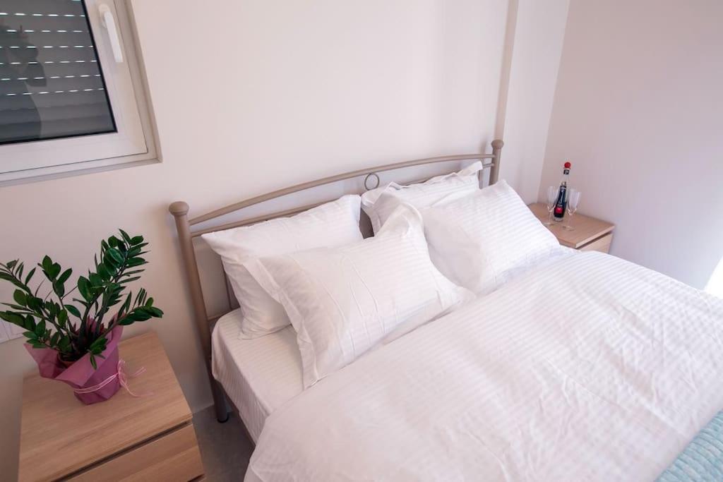 Over The Horizon 3 Bedroom Apartment Nafplio Bagian luar foto