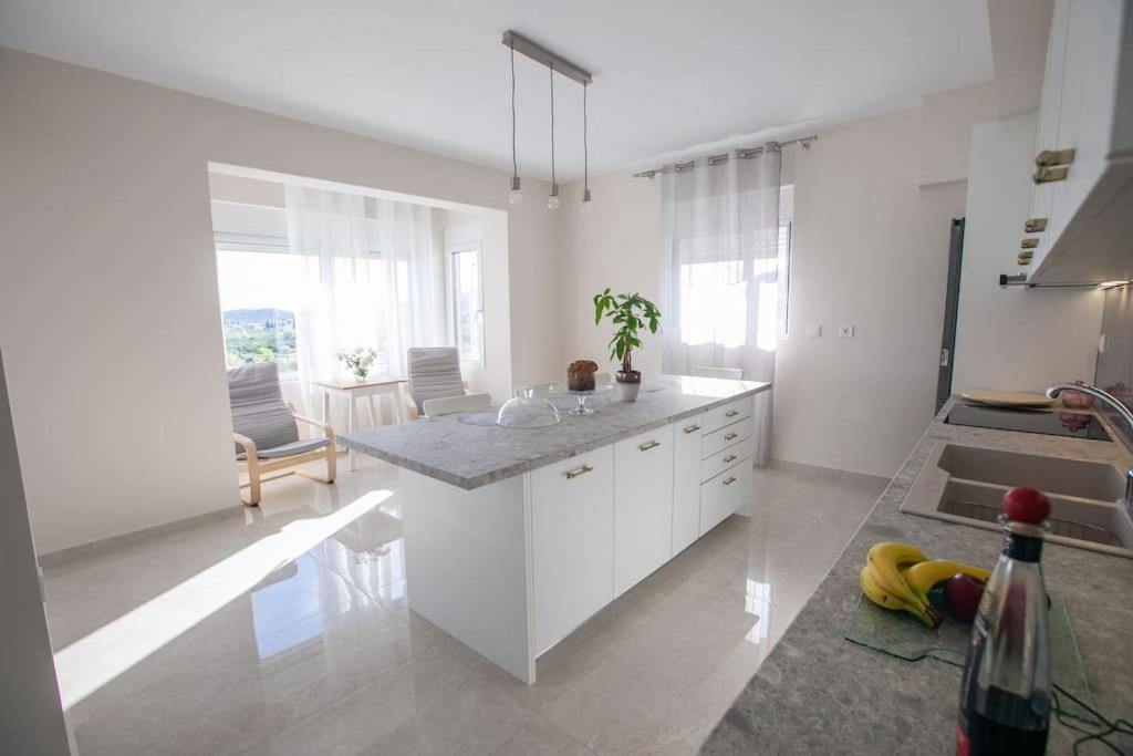 Over The Horizon 3 Bedroom Apartment Nafplio Bagian luar foto