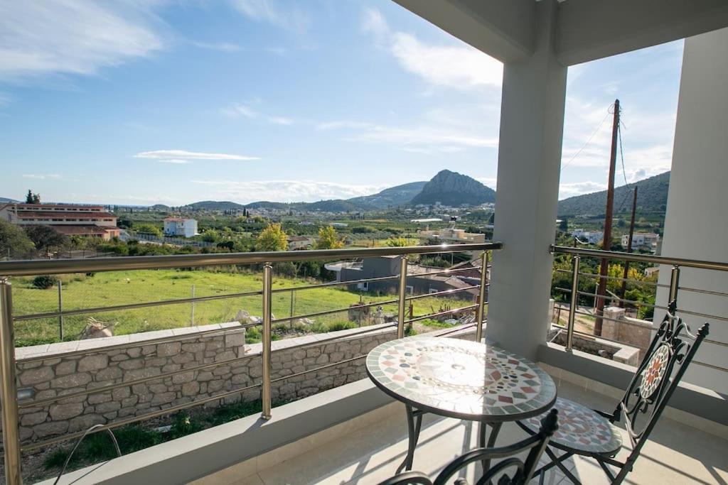 Over The Horizon 3 Bedroom Apartment Nafplio Bagian luar foto